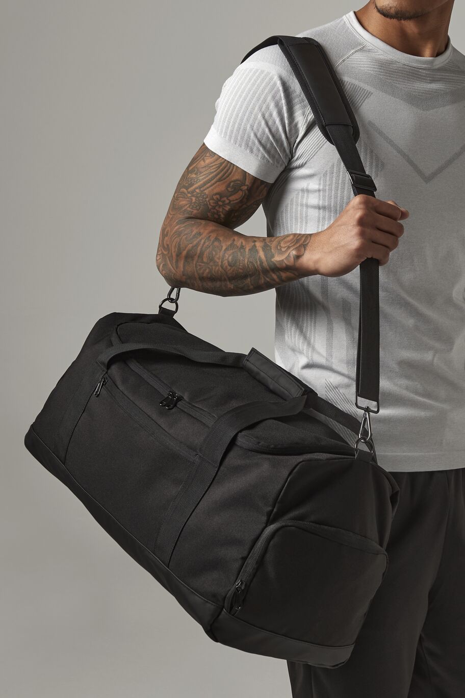 Circuit Training Medium Holdall - BBG561