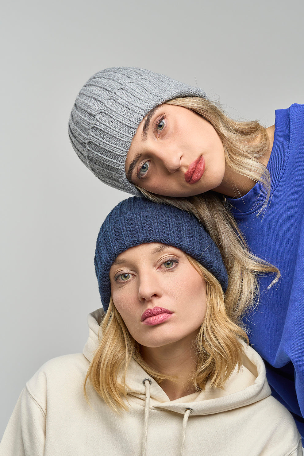 Green beanie Shore - M661