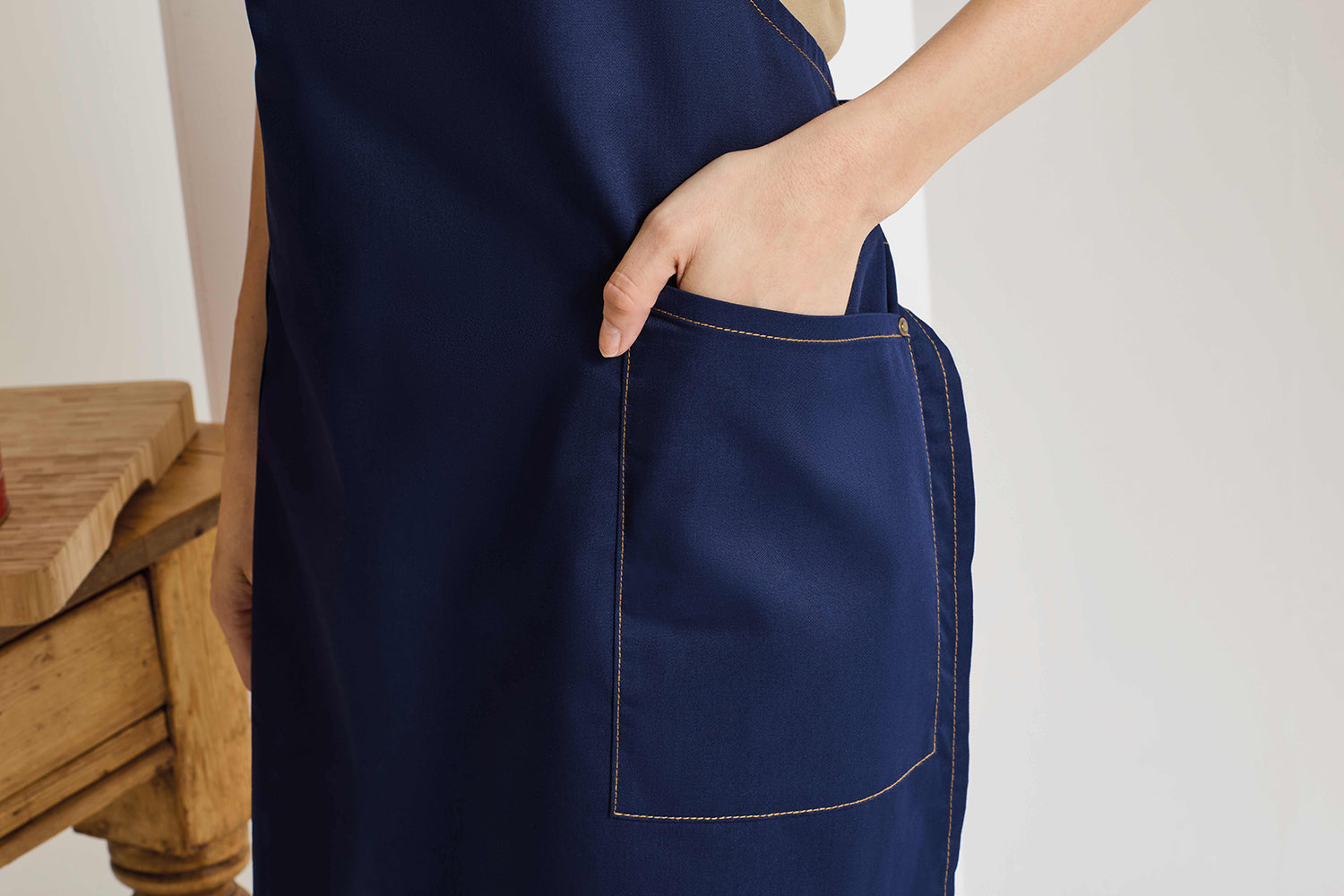 Barley Bib Apron - P121