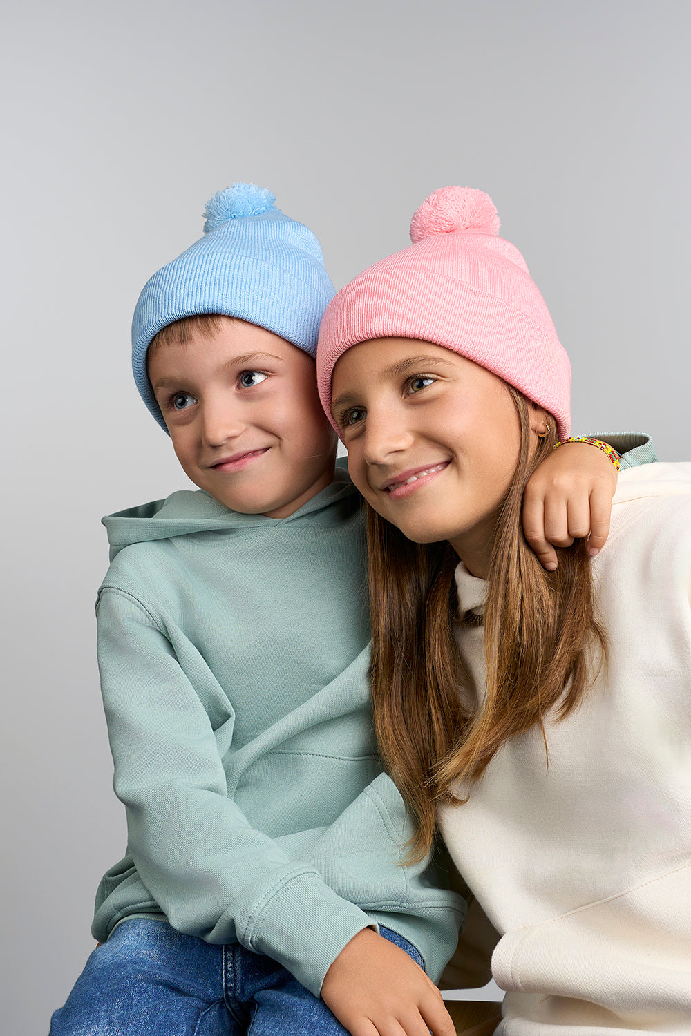 KID WIND-S with POMPOM - M679