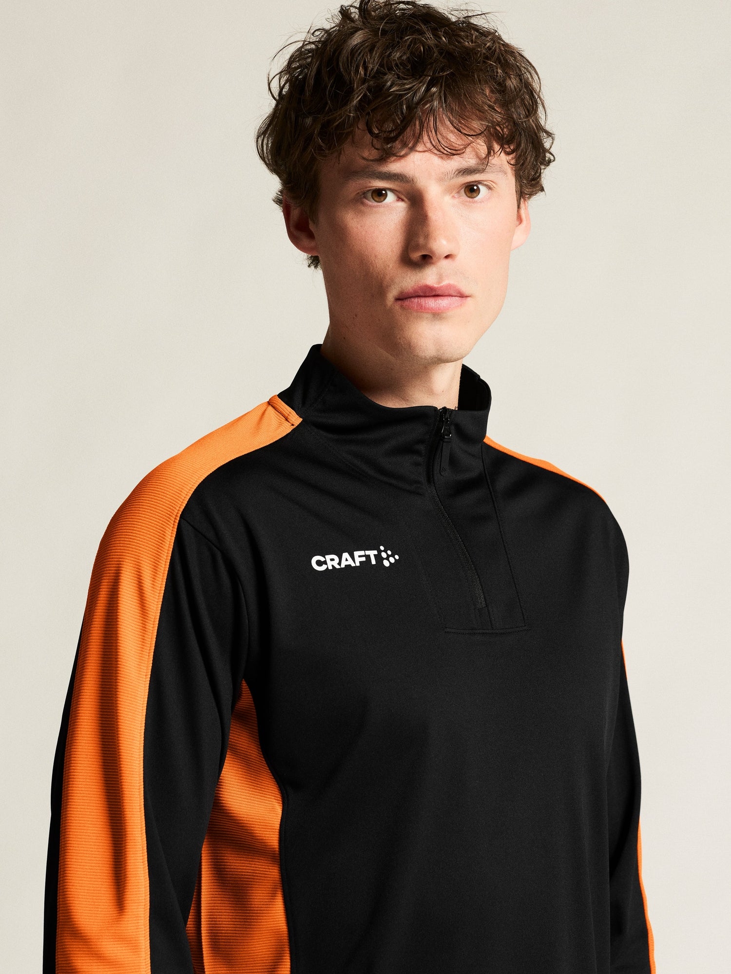 Evolve 2.0 Contrast Half Zip M