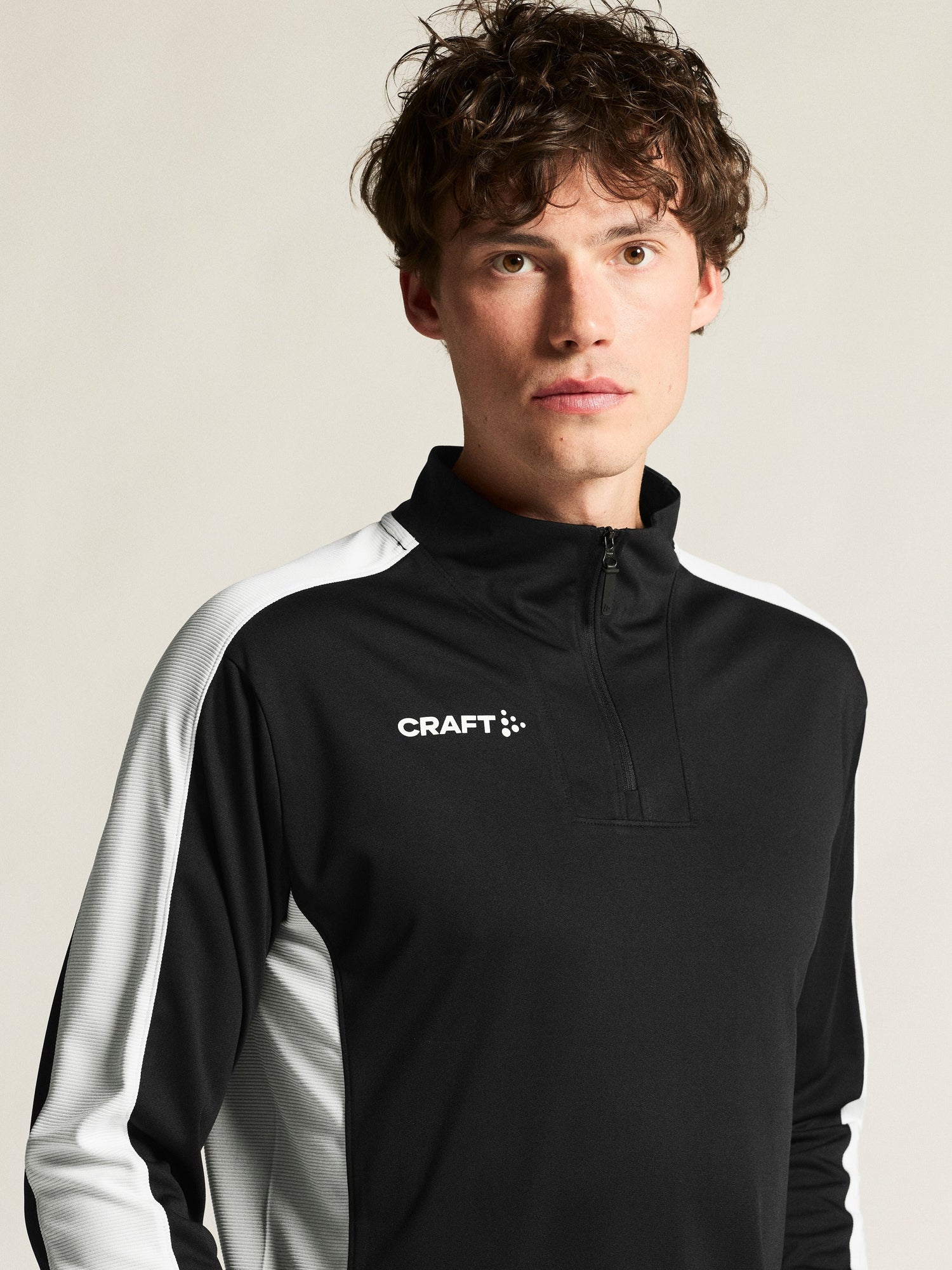 Evolve 2.0 Contrast Half Zip M