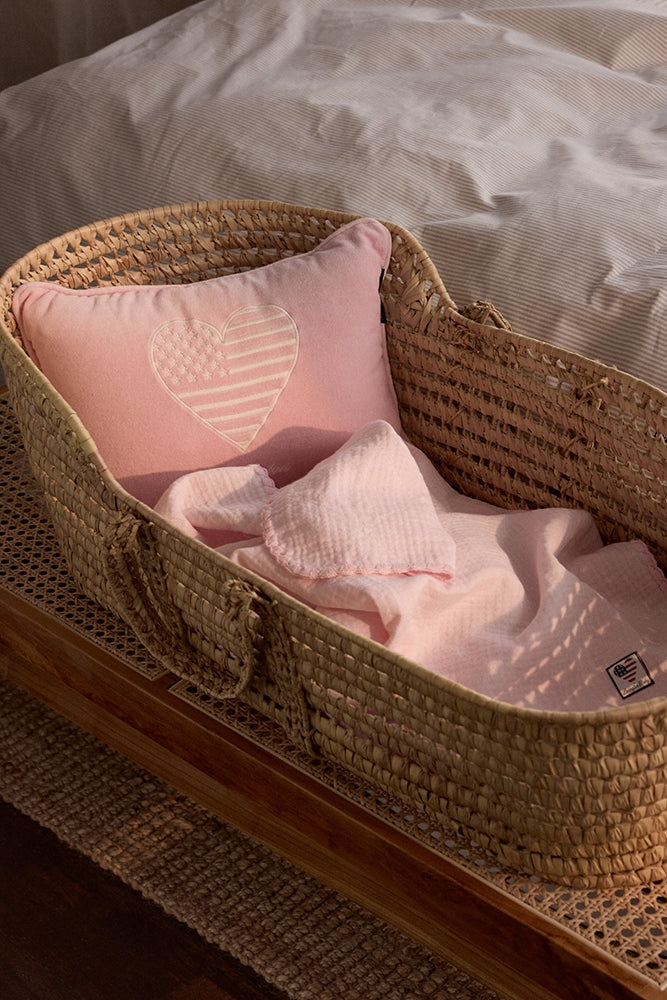 ICONS BABY SIGNATURE STAR THROW - LX10006043