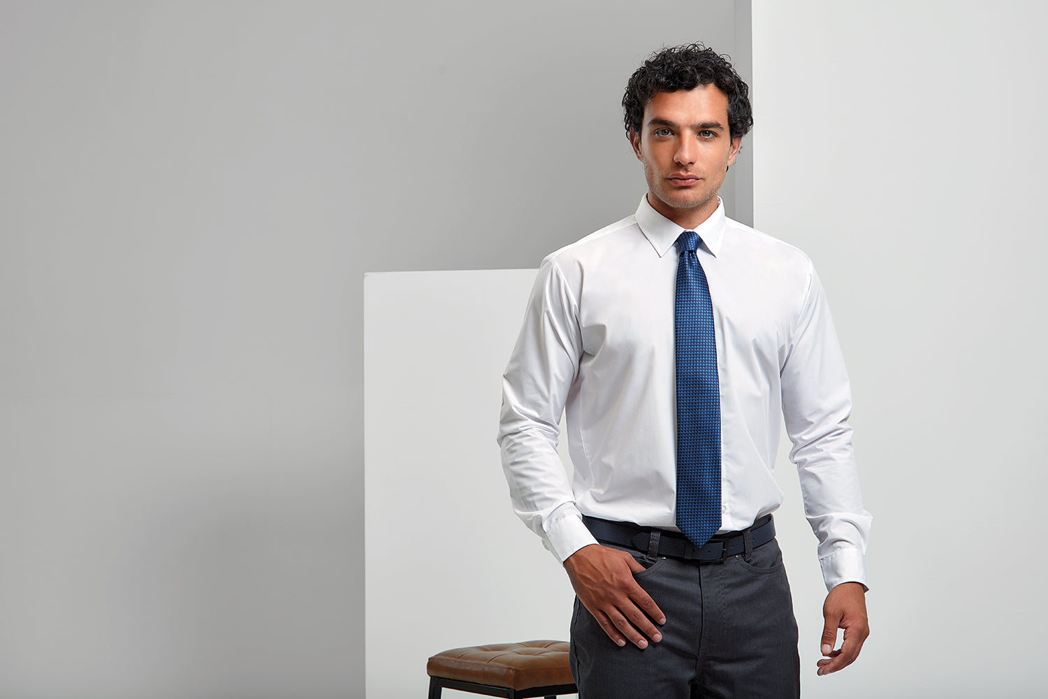 Puppy Tooth Tie - P787