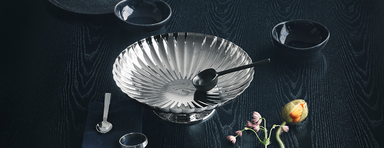 Bernadotte Dish On Stand - FIGJ3586154