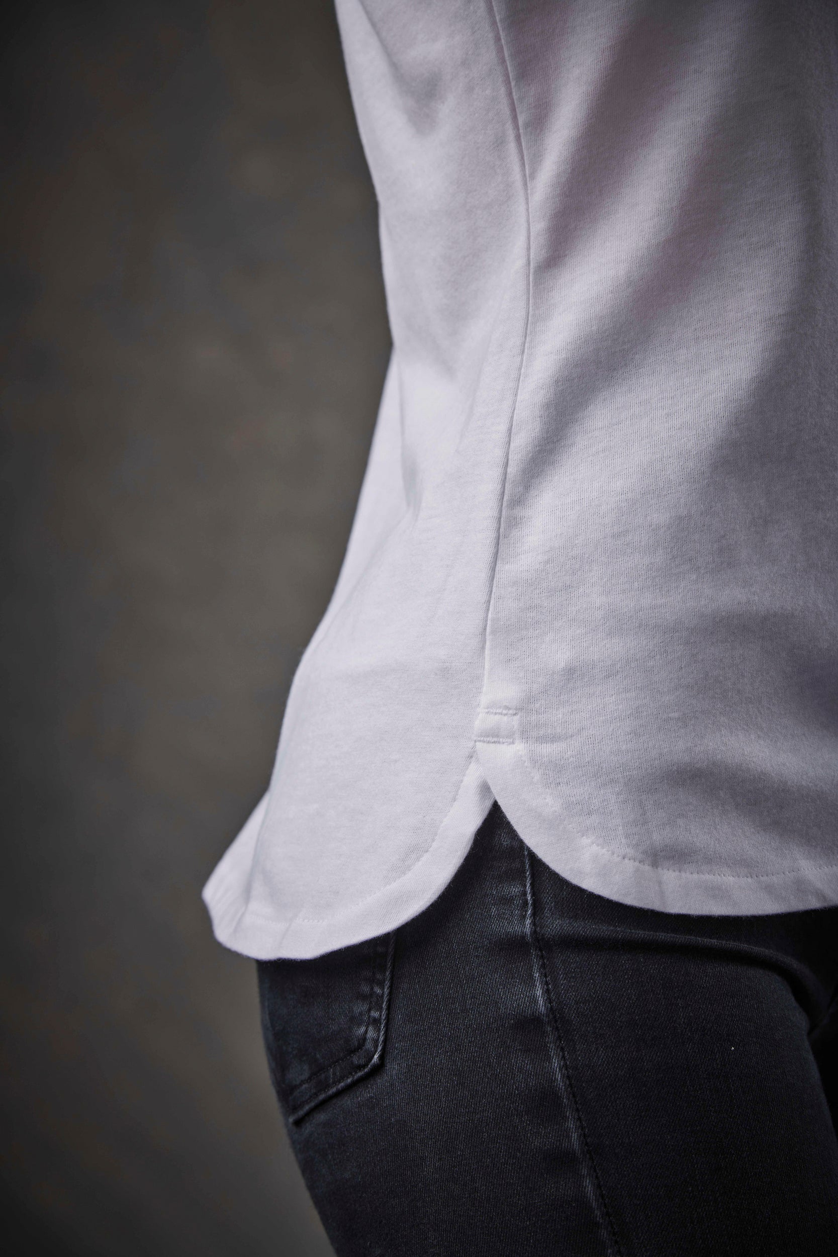 Torcello L/S Henley (D) - ST14