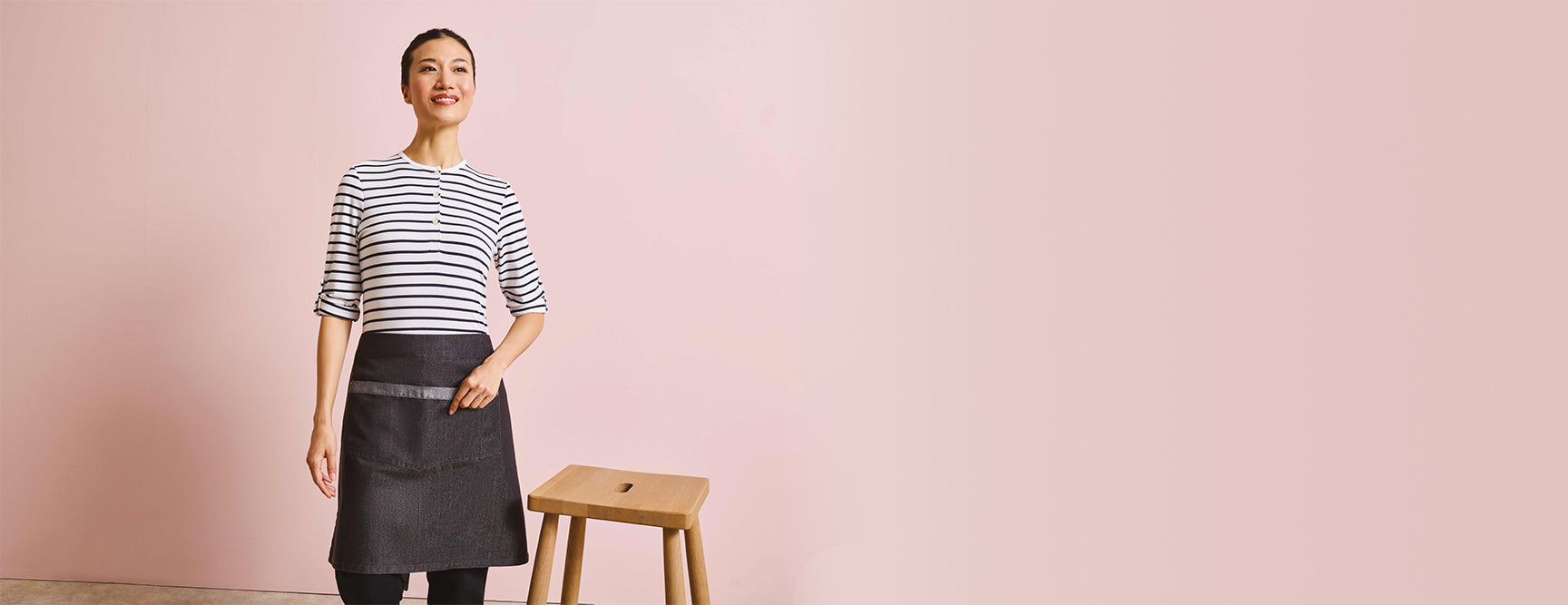 Domain Contrast Waist Apron - P128