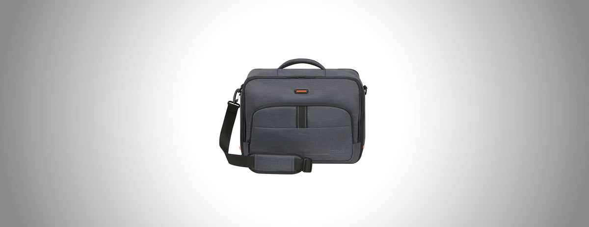 At Work Nxt 3-Way Boarding Bag 15.6" - Y160122