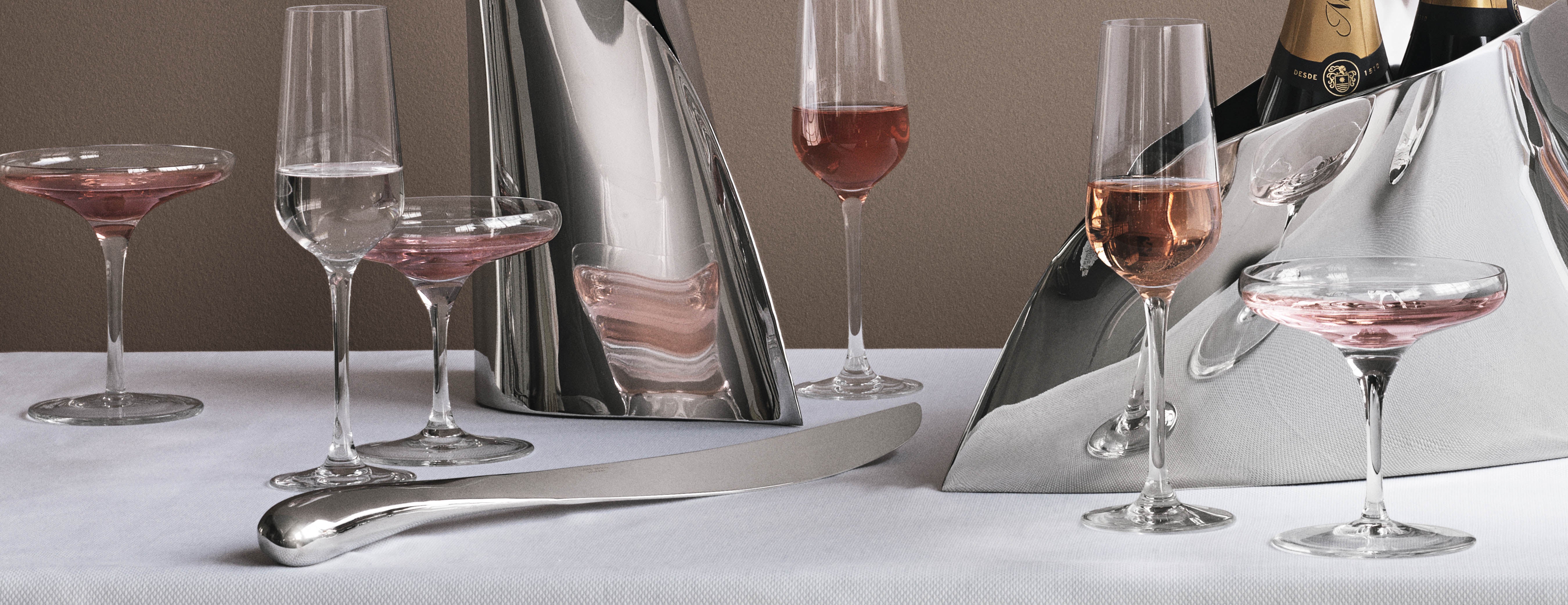 Indulgence Champagne Saber - FIGJ3586672