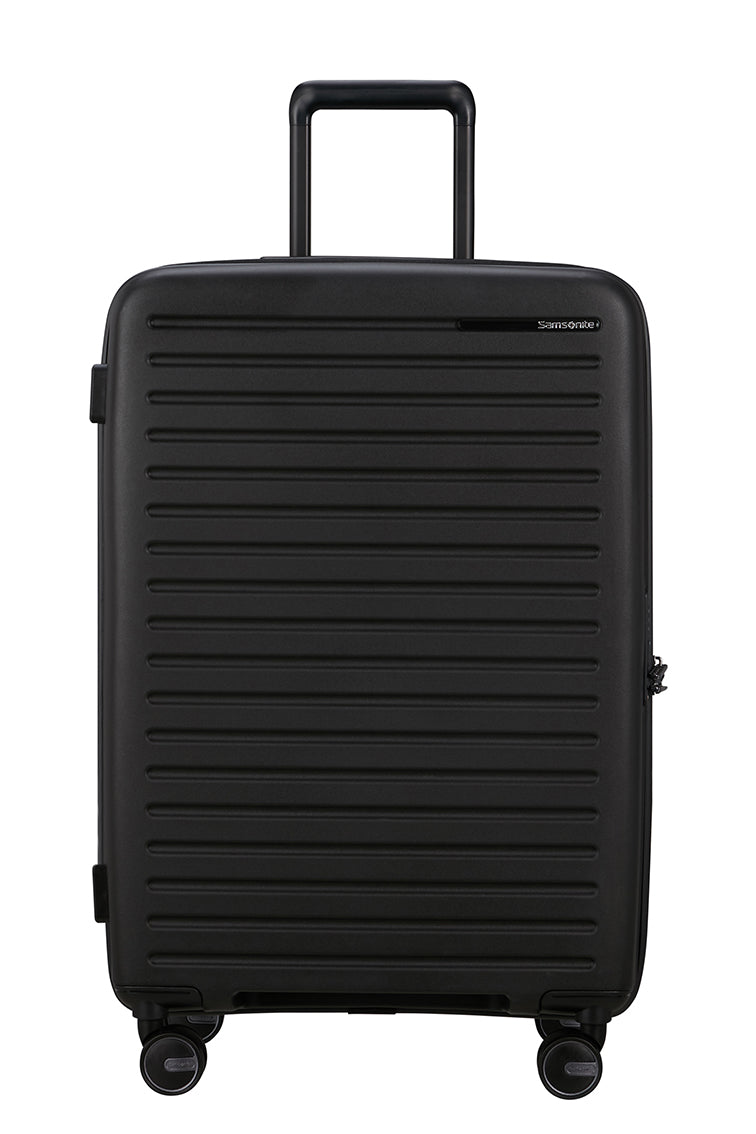 Restackd Utv. koffert 4 hjul 68cm - X150704