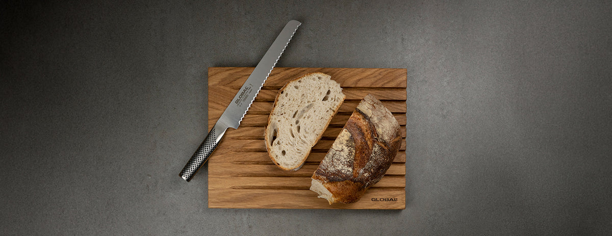 Brødskjærebrett i eik 35 x 25 cm - QGCB2