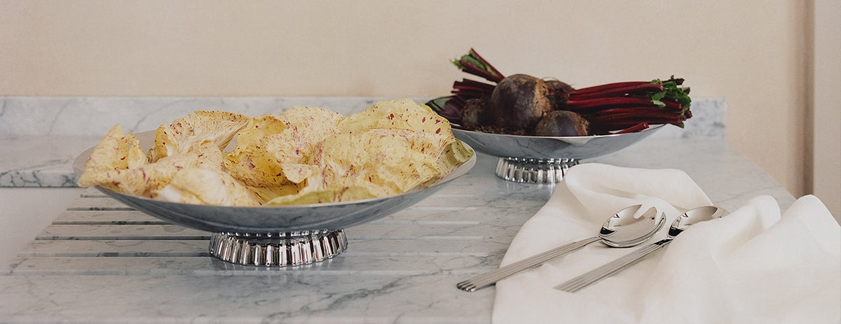 Bernadotte Low Dish, Medium Stål - FIGJ10021138